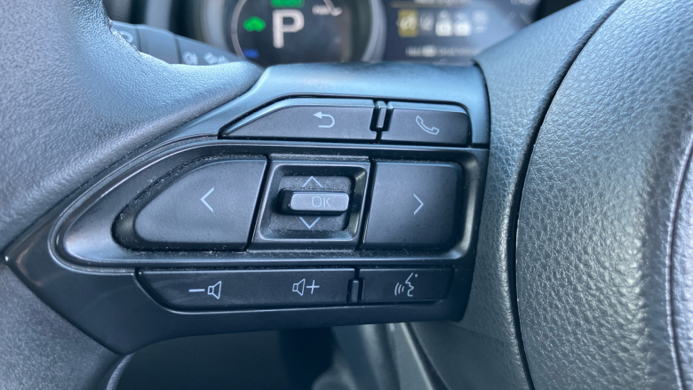 Toyota Yaris 1.5 Hybrid Design 5dr CVT Hybrid Hatchback